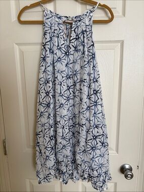 Chelsea & Violet White A-Line Skirt with Navy Starburst Print